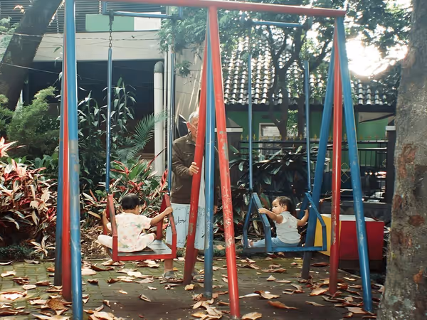 Leading Indonesian Newspaper Harian Kompas to Release Archive Photos as NFTs on Tezos image 1