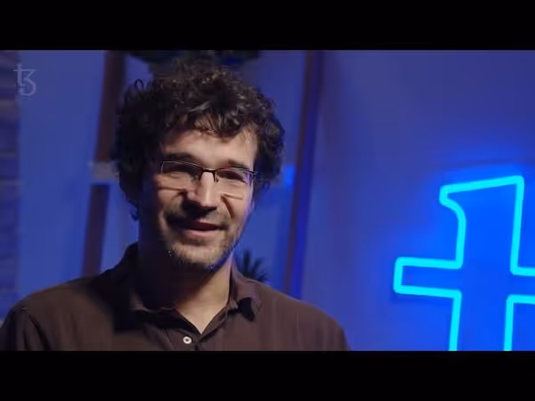 TezDev Paris 2022 - Frank Hillard image 1